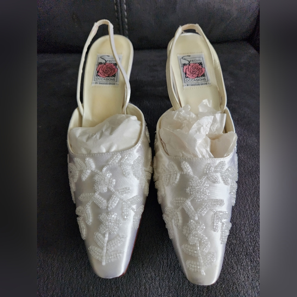 Special occasion wedding shoed